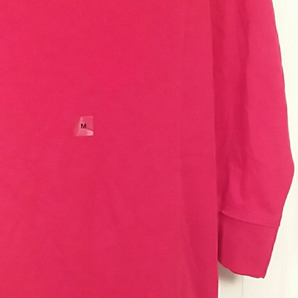 NWT $30 EXPRESS RED Pullover Ribbed Top Medium - Picture 3 of 8